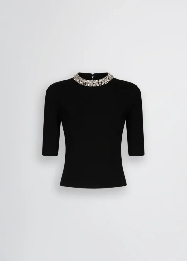 Crop top nero con ricami gioiello