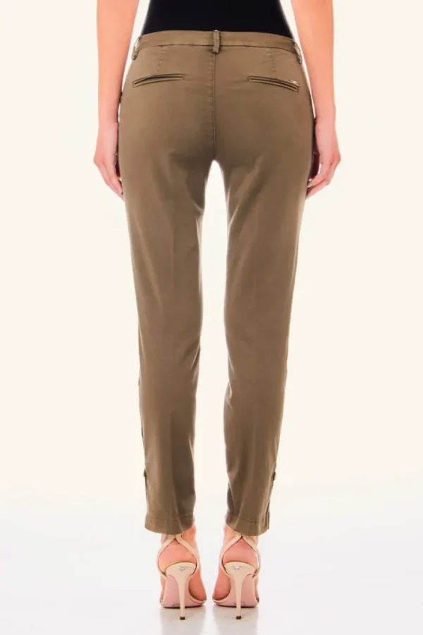 Pantalone chino