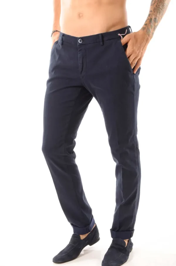 Pantalone chino modello milano