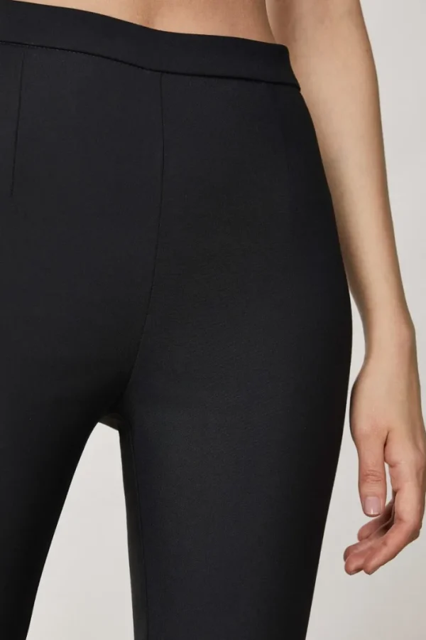 Pantalone slim alla caviglia