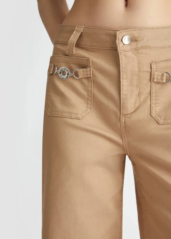 Pantaloni flare a vita alta