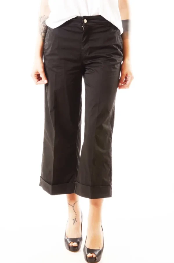 Pantaloni flare cropped