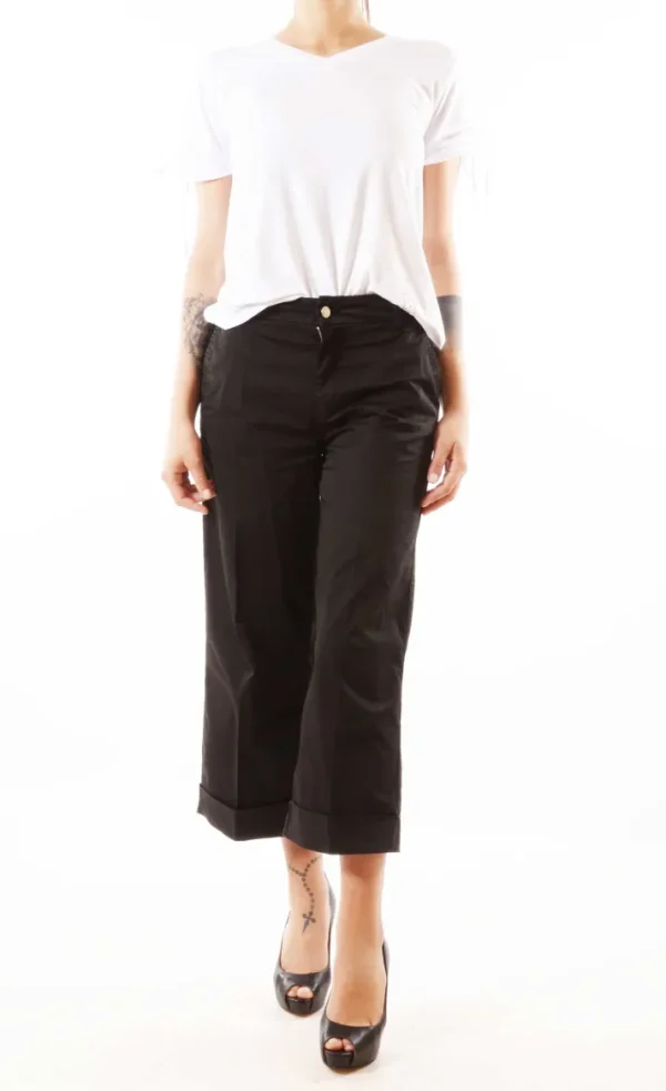 Pantaloni flare cropped